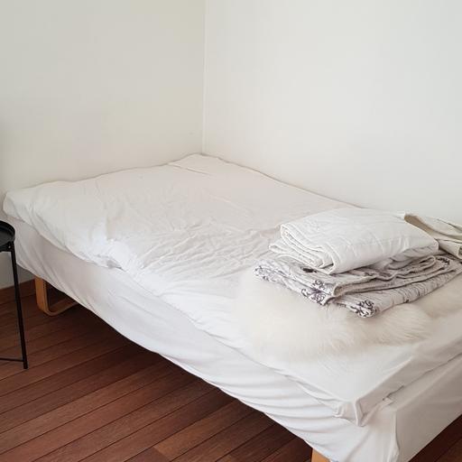 120 säng sova 120 Säng Bra Skick In 172 39 Sundbyberg Für 500,00 Sek Zum Verkauf | Shpock De