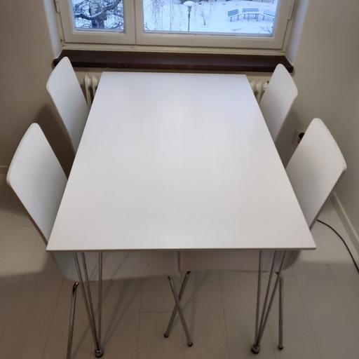 långt matbord Matbord 120Cm Långt Och 4 Stolar In 13671 Sågen For Sek 500.00 For Sale | Shpock
