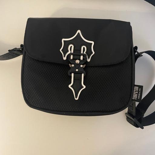 trapstar irongate bag in Hadley and Leegomery for £55.00 for sale Shpock