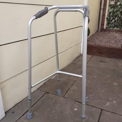 zimmer frame walking frame FREE in WS10 Sandwell for free for sale Shpock
