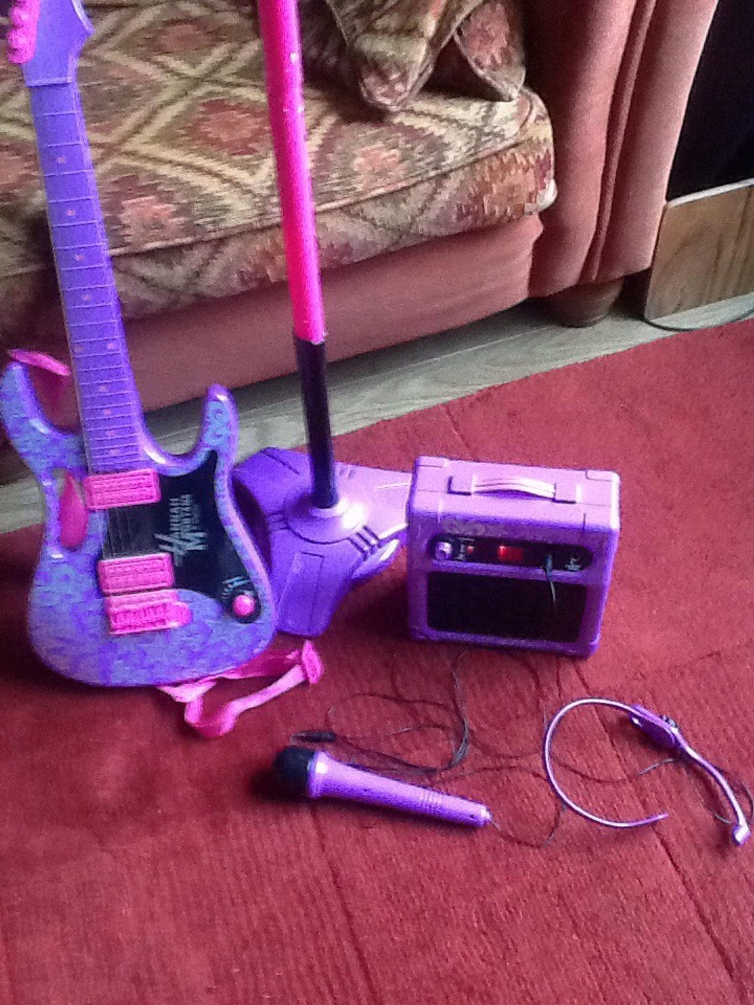 Disney Hannah Montana guitar, amp and mics in GL54 Rissington for £7.50 for sale Shpock