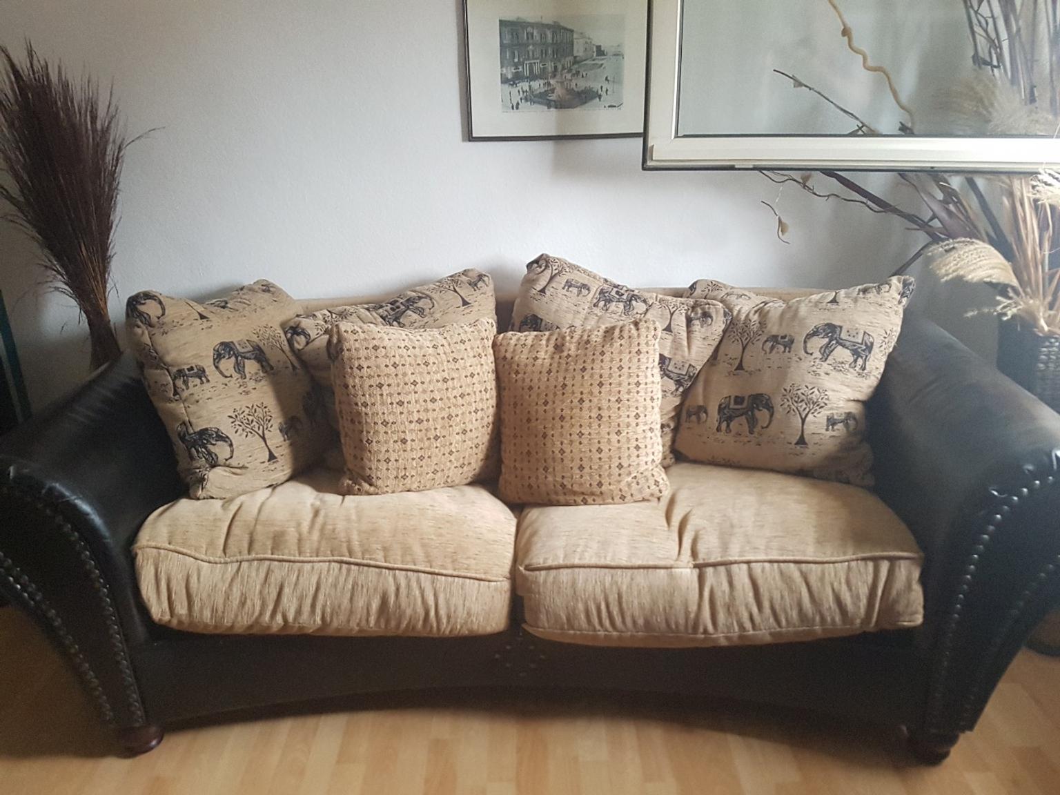 ZU VERSCHENKEN!! Couch afrika style in 68167 Mannheim für 1,00 € zum