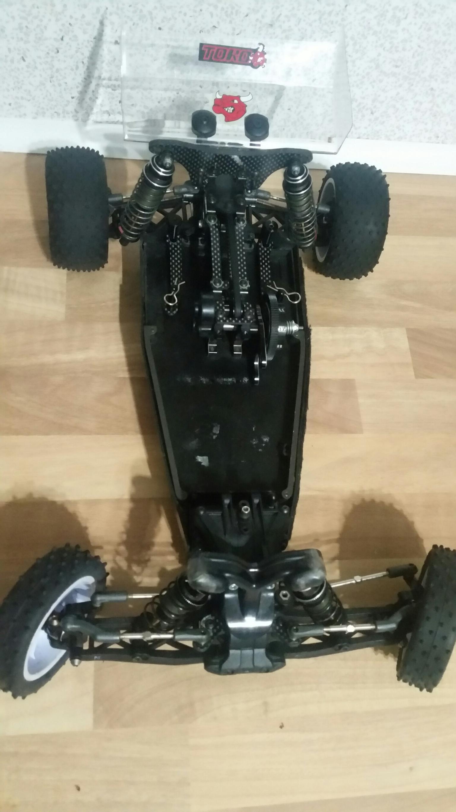 Schumacher Cougar KF2 rolling chassis RC car in SR5 Sunderland for £110
