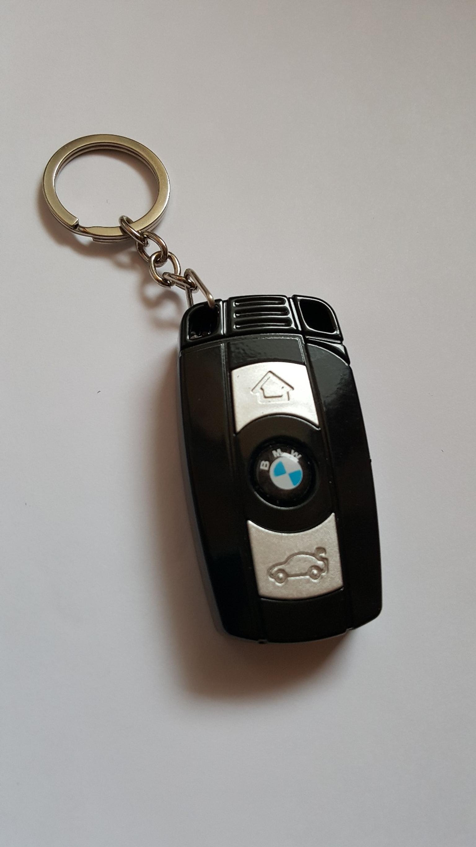 Bmw Schlüssel Feuerzeug mit Licht in 6105 Leutasch für 20,00 € zum