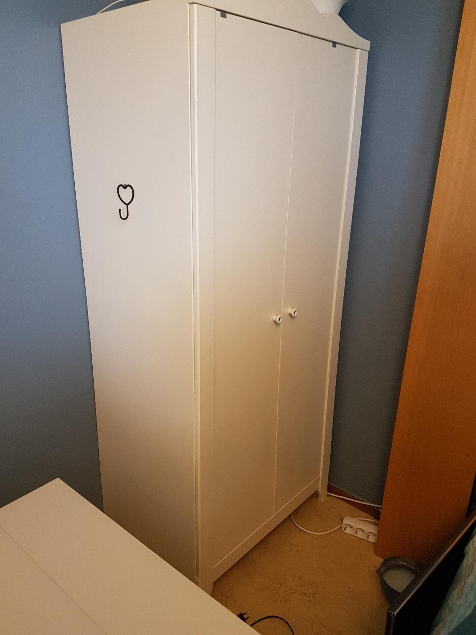 garderobslampor Hensvik Gaderob In 142 34 Skogås For Sek 450.00 For Sale | Shpock