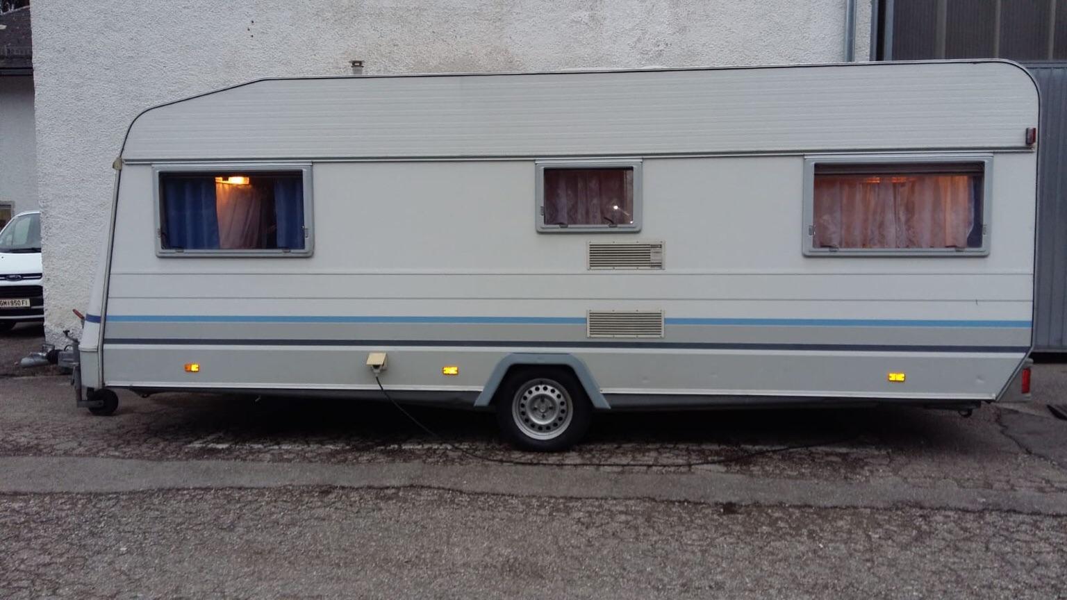 Wohnwagen Knaus Azur 540 ev. mit Mover in 9587 Arnoldstein für 3.950,00