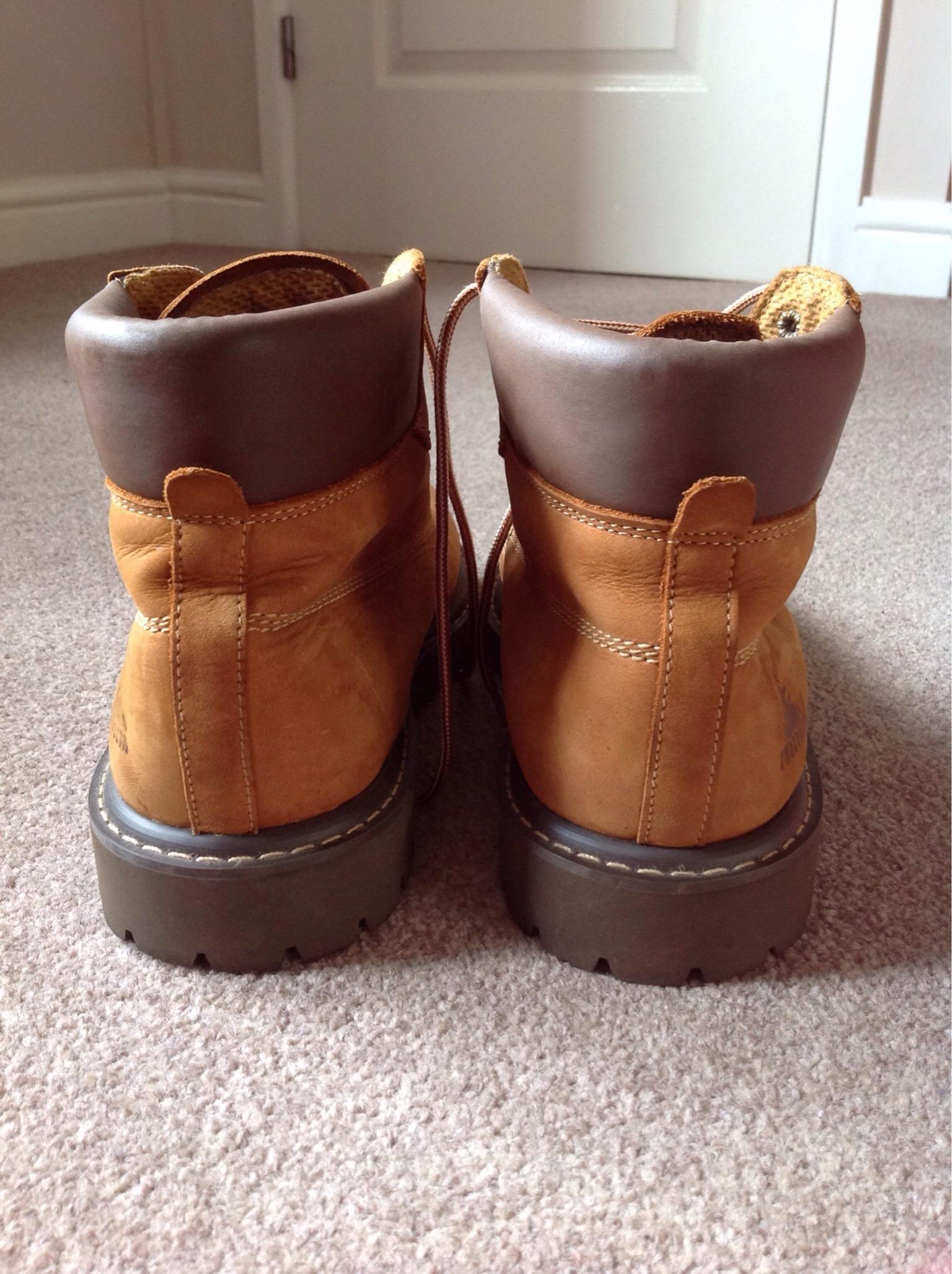 Boots in ST17 Stafford for £12.00 for sale Shpock