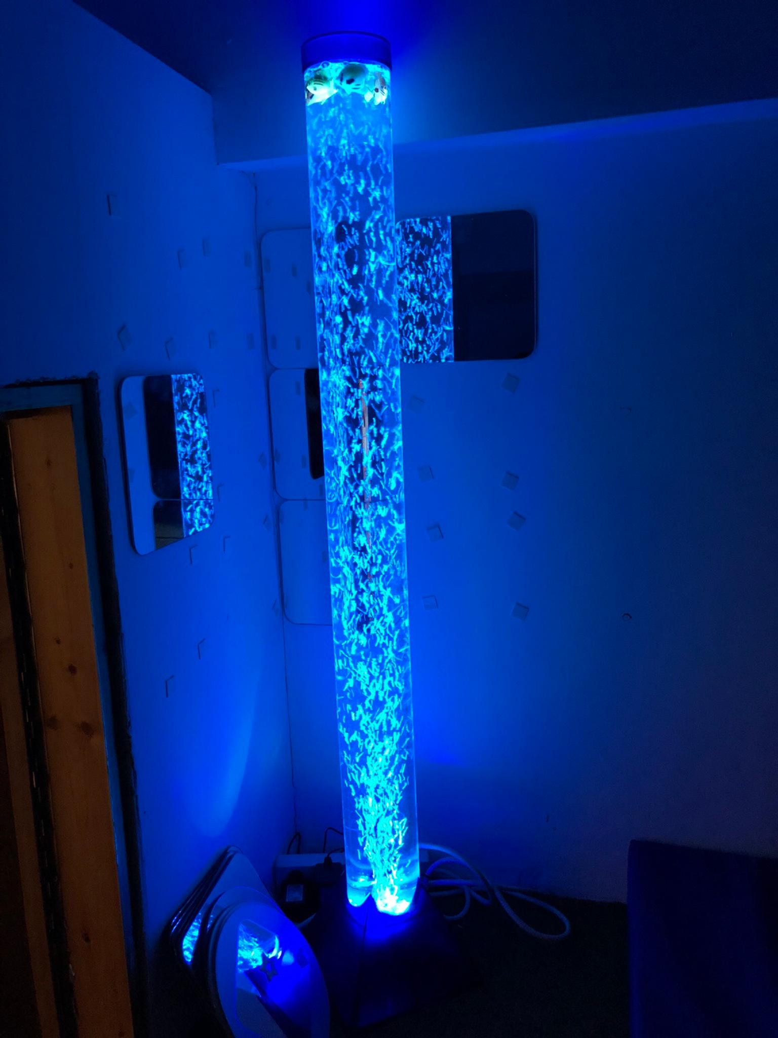 Water Bubble Fish Lamp Sensory 120cm in TS5 Middlesbrough für 20,00