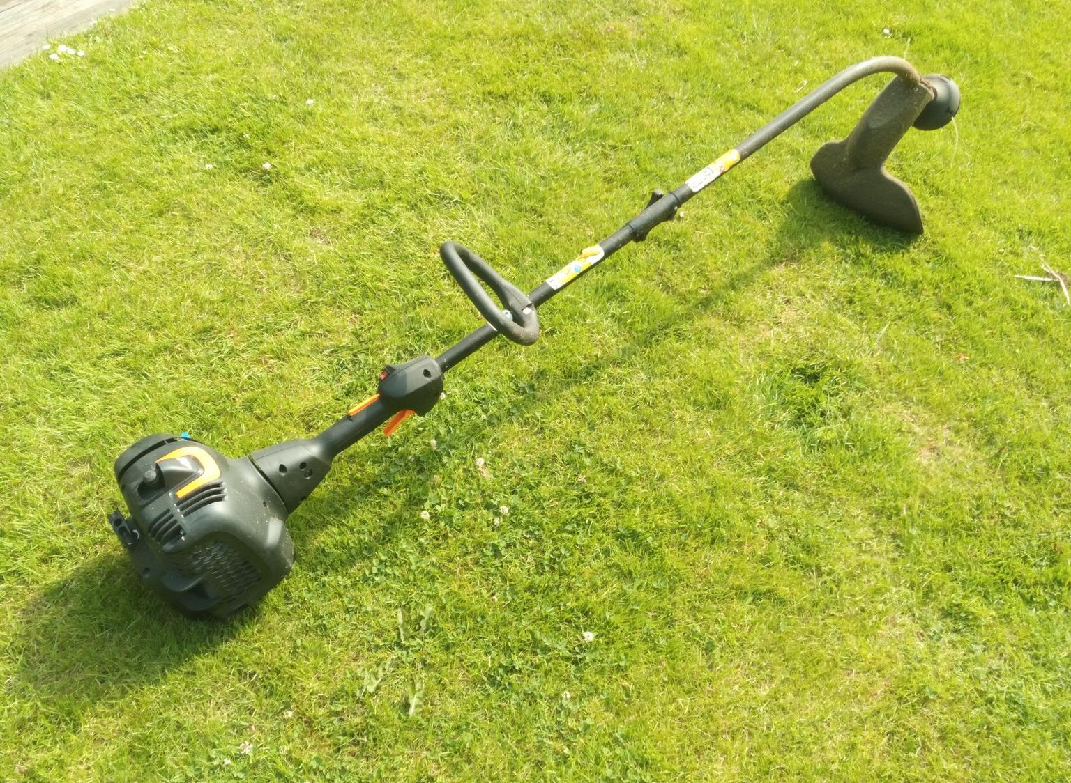 Mc Culloch T26 CS petrol strimmer in Reigate and Banstead for £15.00 for sale Shpock