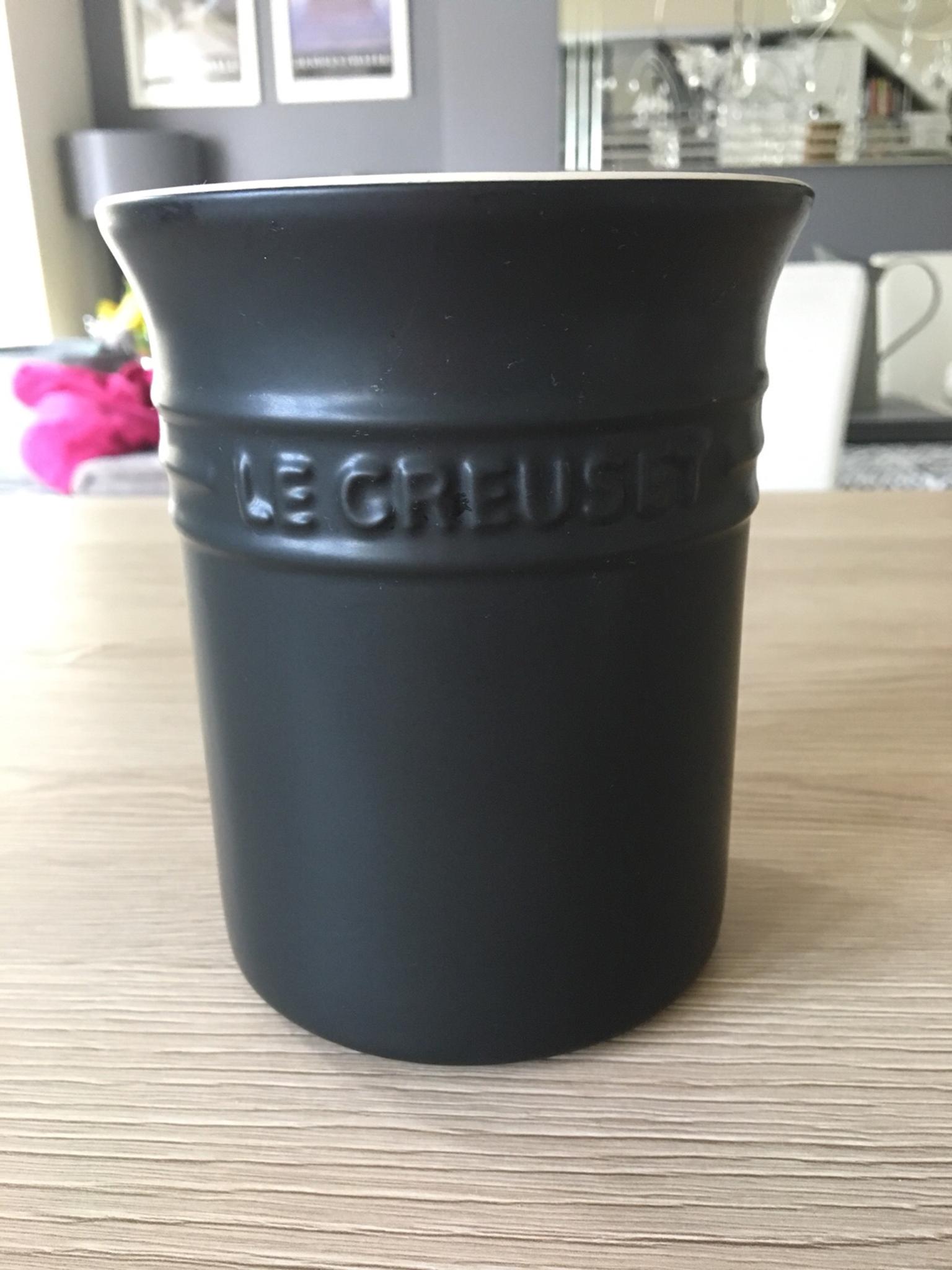 Le Creuset black utensil holder in Wakefield for £7.00 for