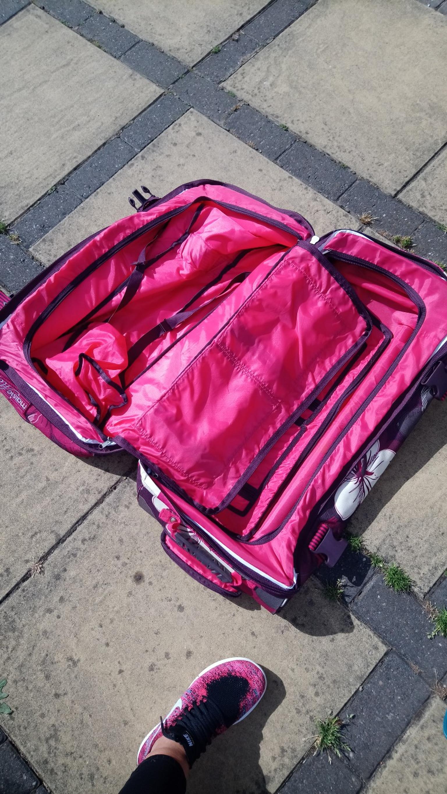 Tripp luggage. Maisie Moo design. in WS11 Walsall for £27.00 for sale