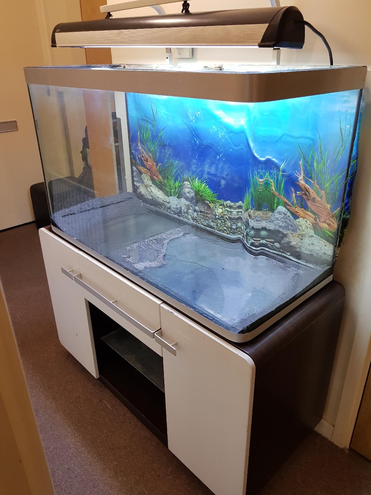 Fluval Osaka Fish Tank 320 liters aquarium in E13 Newham
