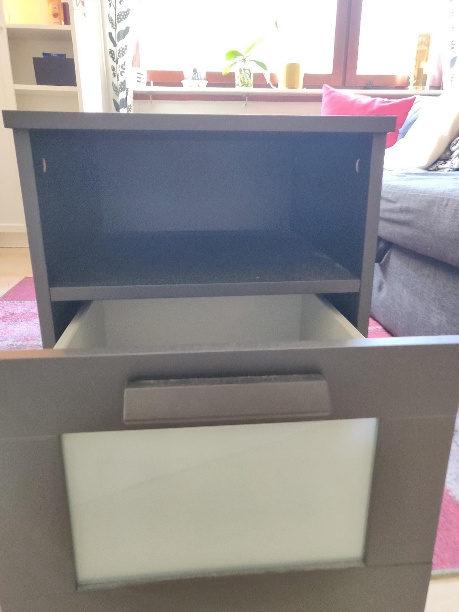 brimnes avlastningsbord Två Brimnes Sängbord Avlastningsbord In 16453 Stockholm For Sek 500.00 For Sale | Shpock