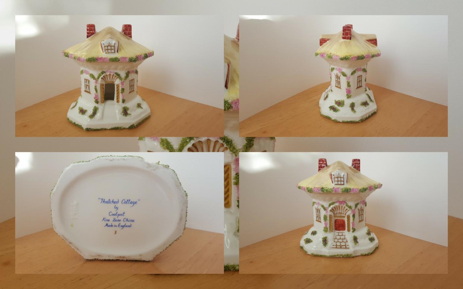 Coalport China Cottages in perfect condition in ST6 Tunstall für 80,00