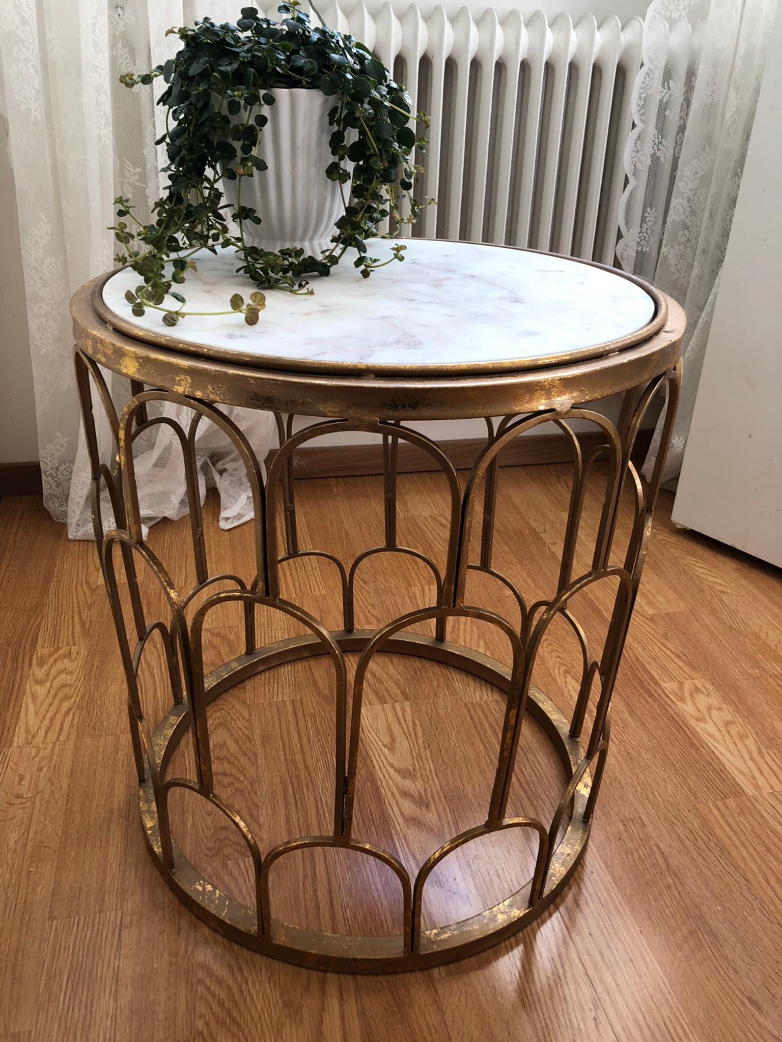 sidobord marmor ellos Sidobord/Sängbord Med Marmorskiva In 75013 Uppsala For Sek 750.00 For Sale | Shpock