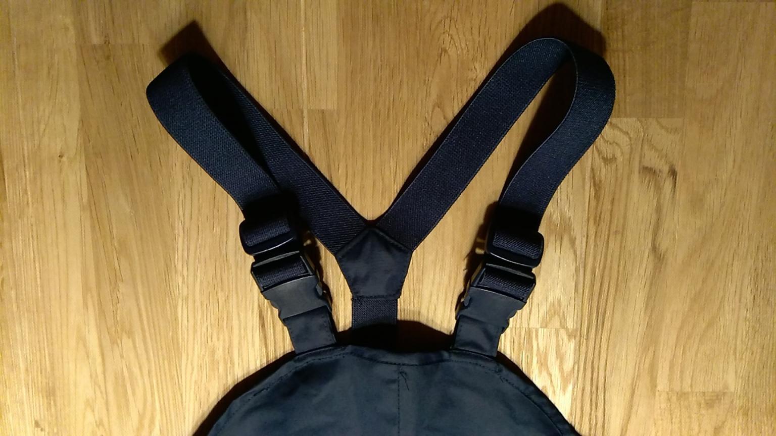 Regenhose Kinder in 6353 Going am Wilden Kaiser for €5.00 for sale Shpock