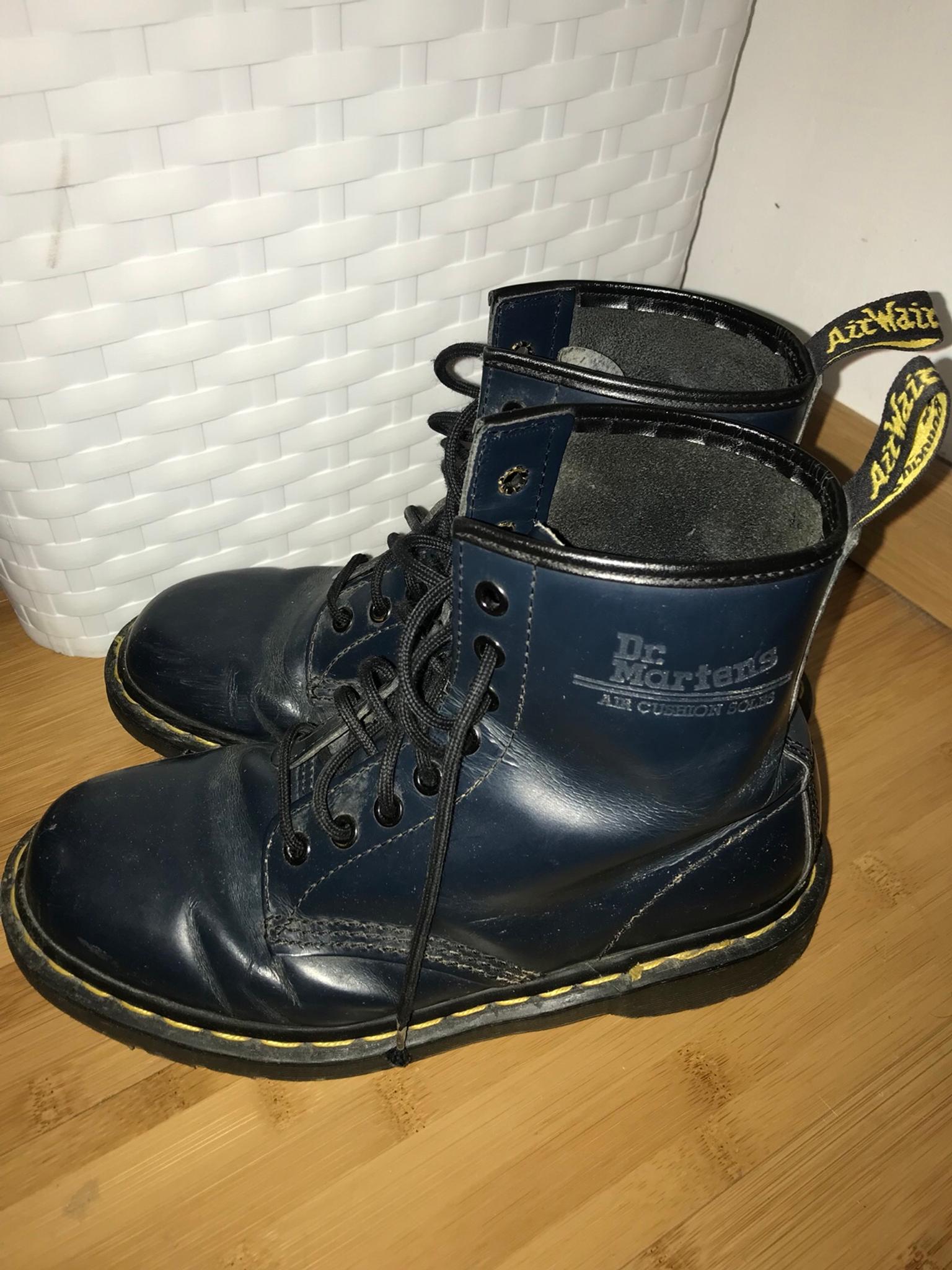 Dr. Martens in 1210 Wien für € 50,00 zum Verkauf Shpock AT
