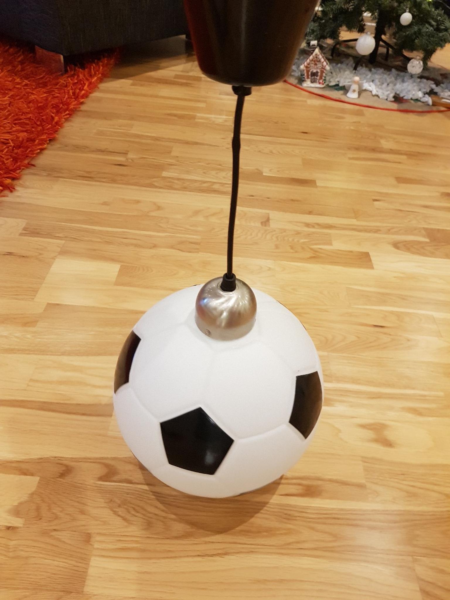 fotbollslampa Billig Billigt Fotbollslampa För Tak In 21532 Malmö For Sek 150.00 For Sale | Shpock