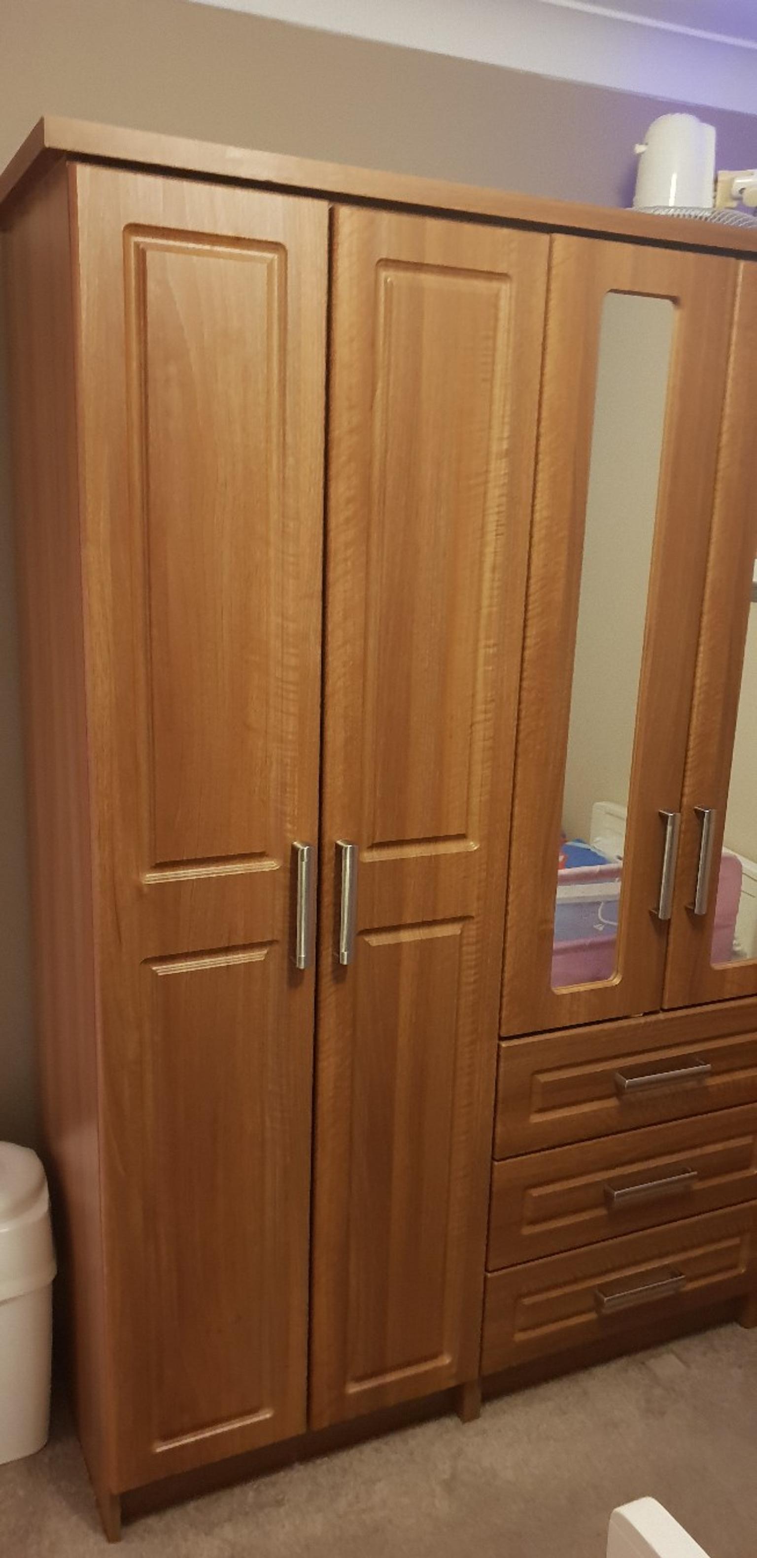 Starplan freestanding wardrobe combination in Wigan for £250.00 for