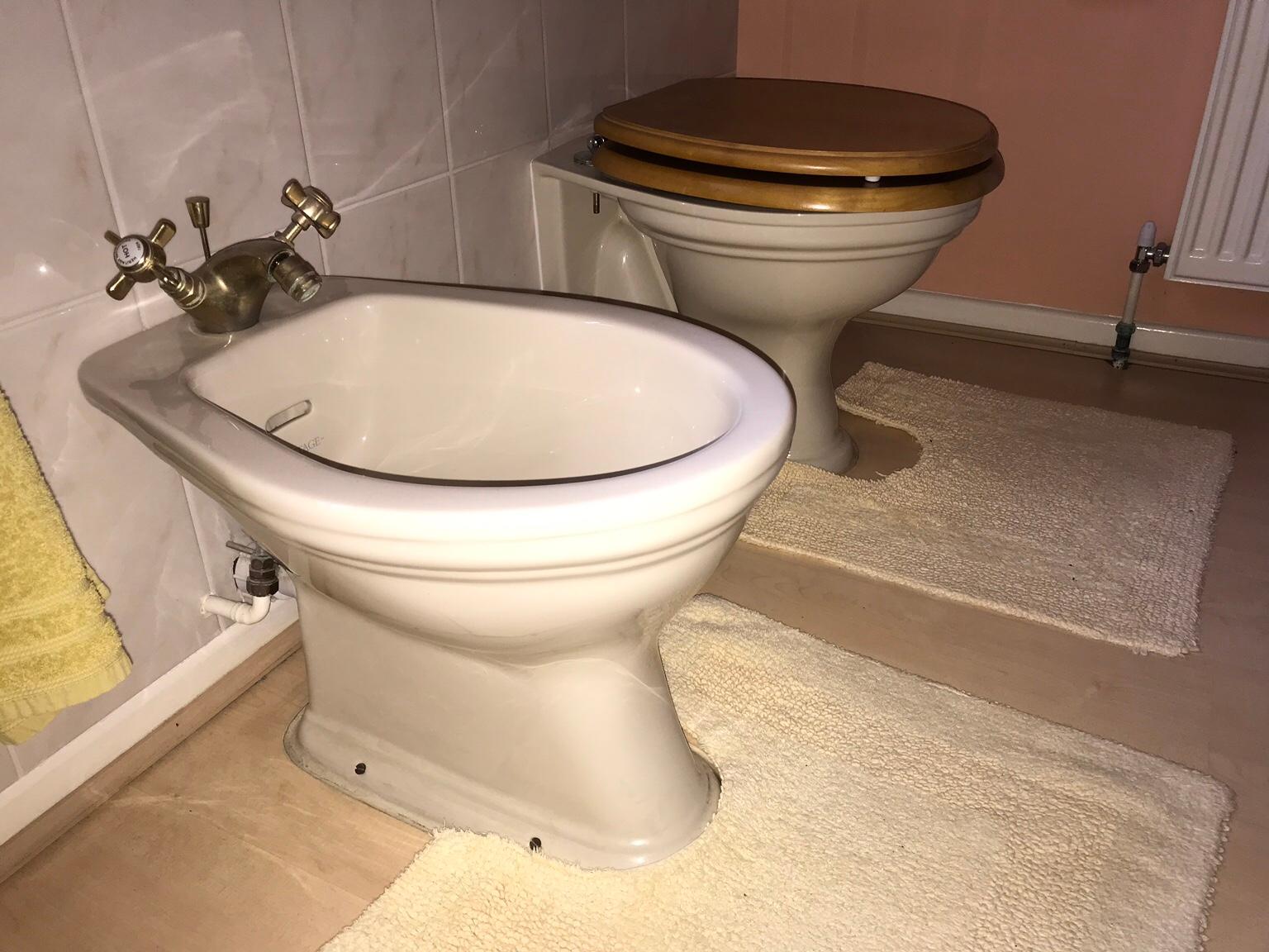 Cream Heritage Bathroom Suite in Wealden for £150.00 for sale Shpock