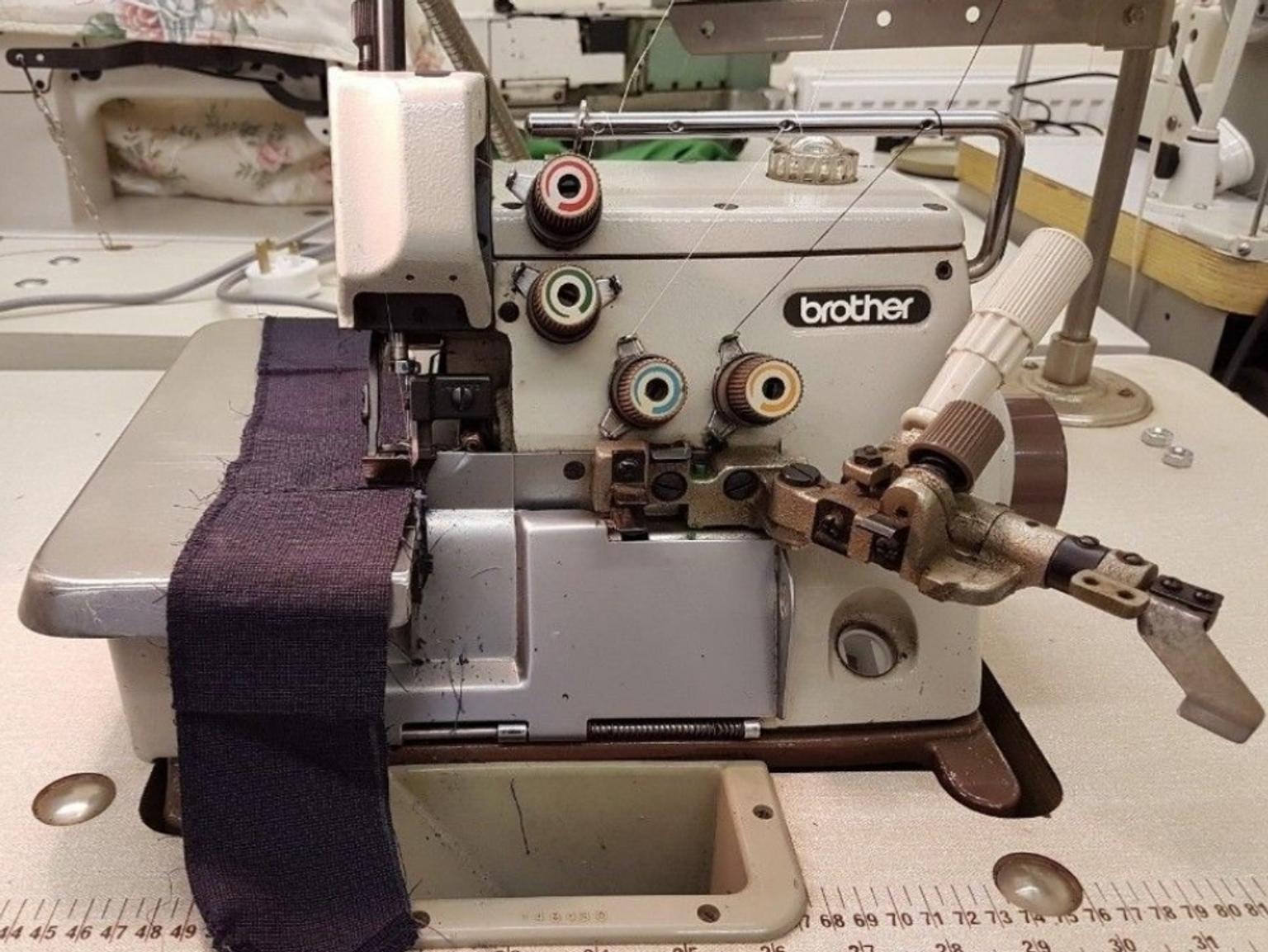 Brother Industrial Overlock Sewing machine. £ in WS10 Sandwell für £