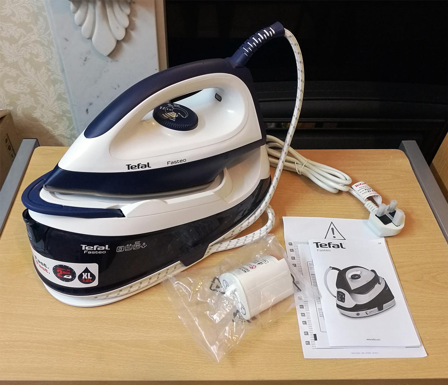 Tefal Fasteo SV6040 Steam Generator Iron in N4 London for £60.00 for