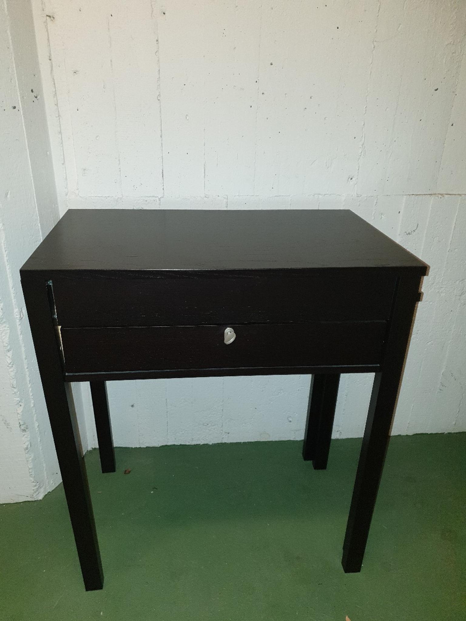 sminkbord utan spegel Svart Sminkbord Utan Spegel In 136 43 Handen For Sek 50.00 For Sale | Shpock