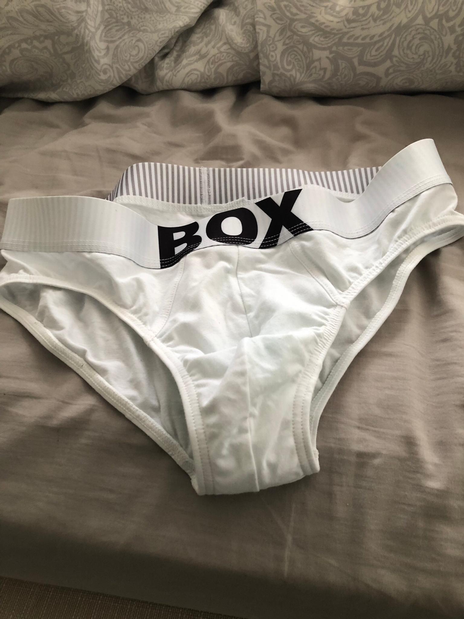 Men’s used ‘box’ brand underwear in BD98 Bradford für 6,00 £ zum