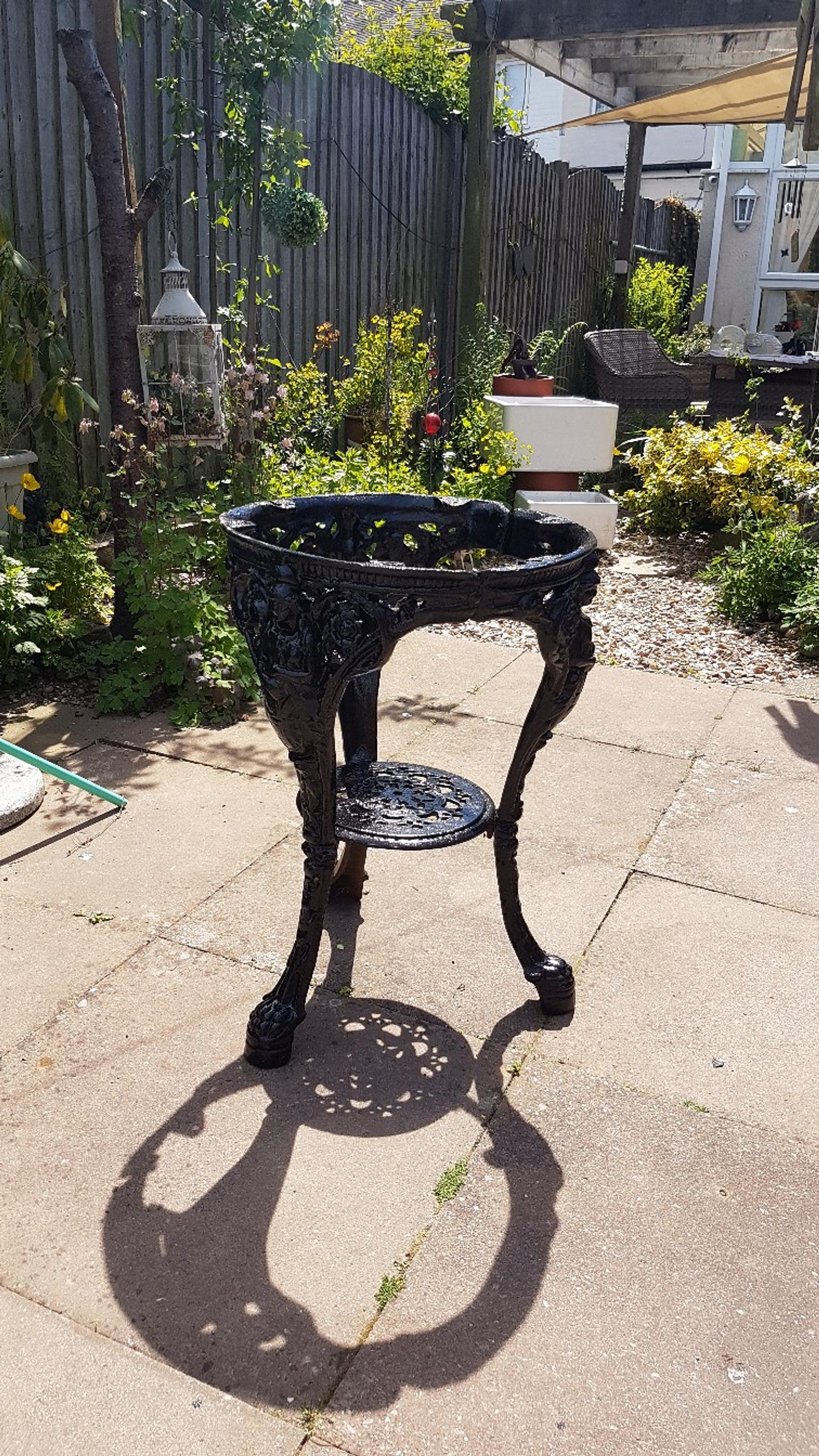 Cast Iron Pub Table Base in B14 Birmingham for £65.00 for sale Shpock