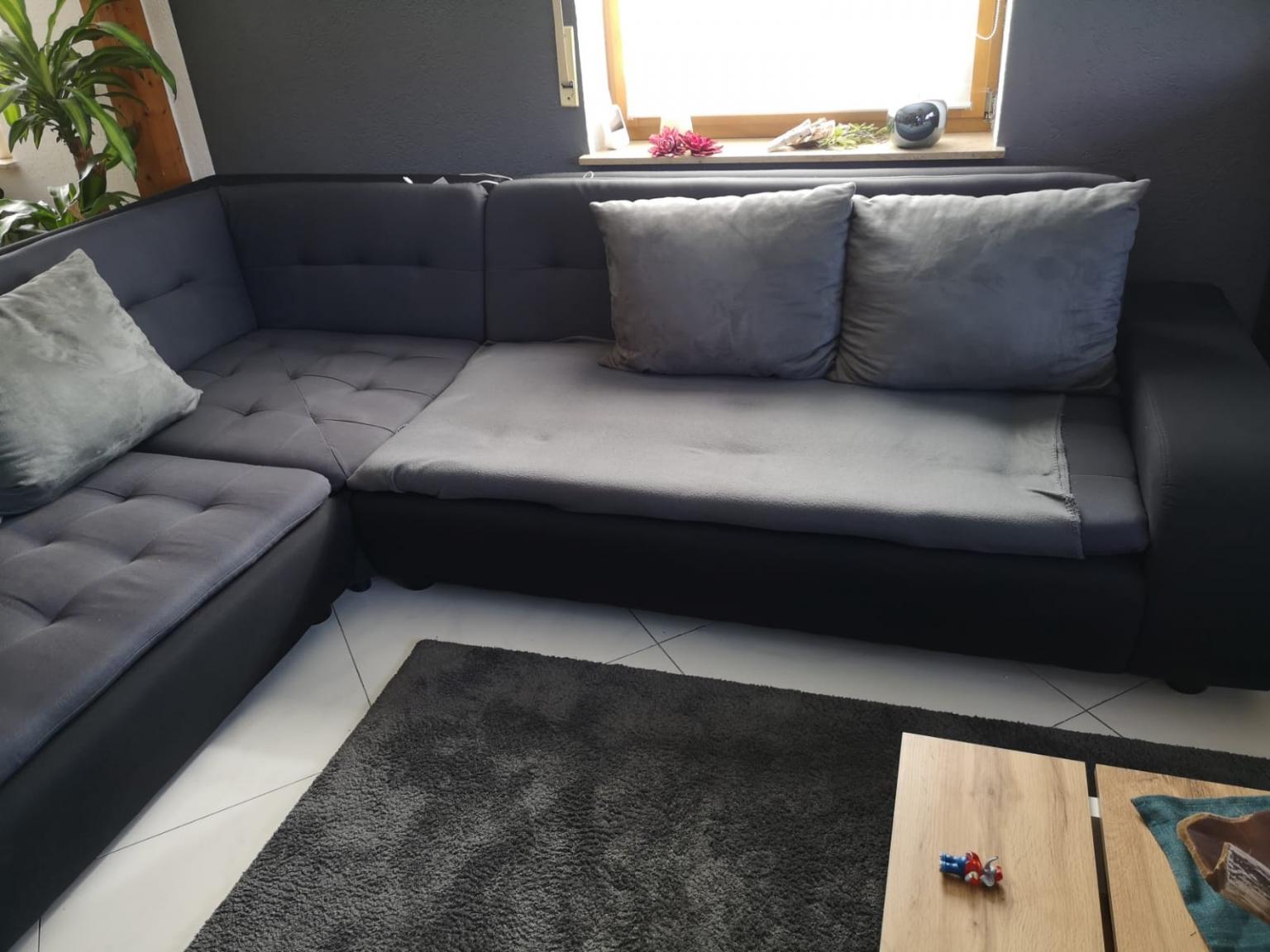 XXL Sofa LForm Wohnlandschaft in 74599 Wallhausen für 200,00 € zum