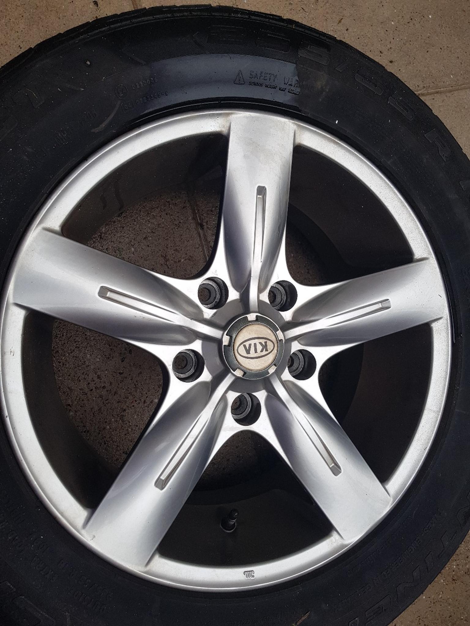 kia sorento 18" alloy wheels (Two) in L17 Liverpool for £200.00 for