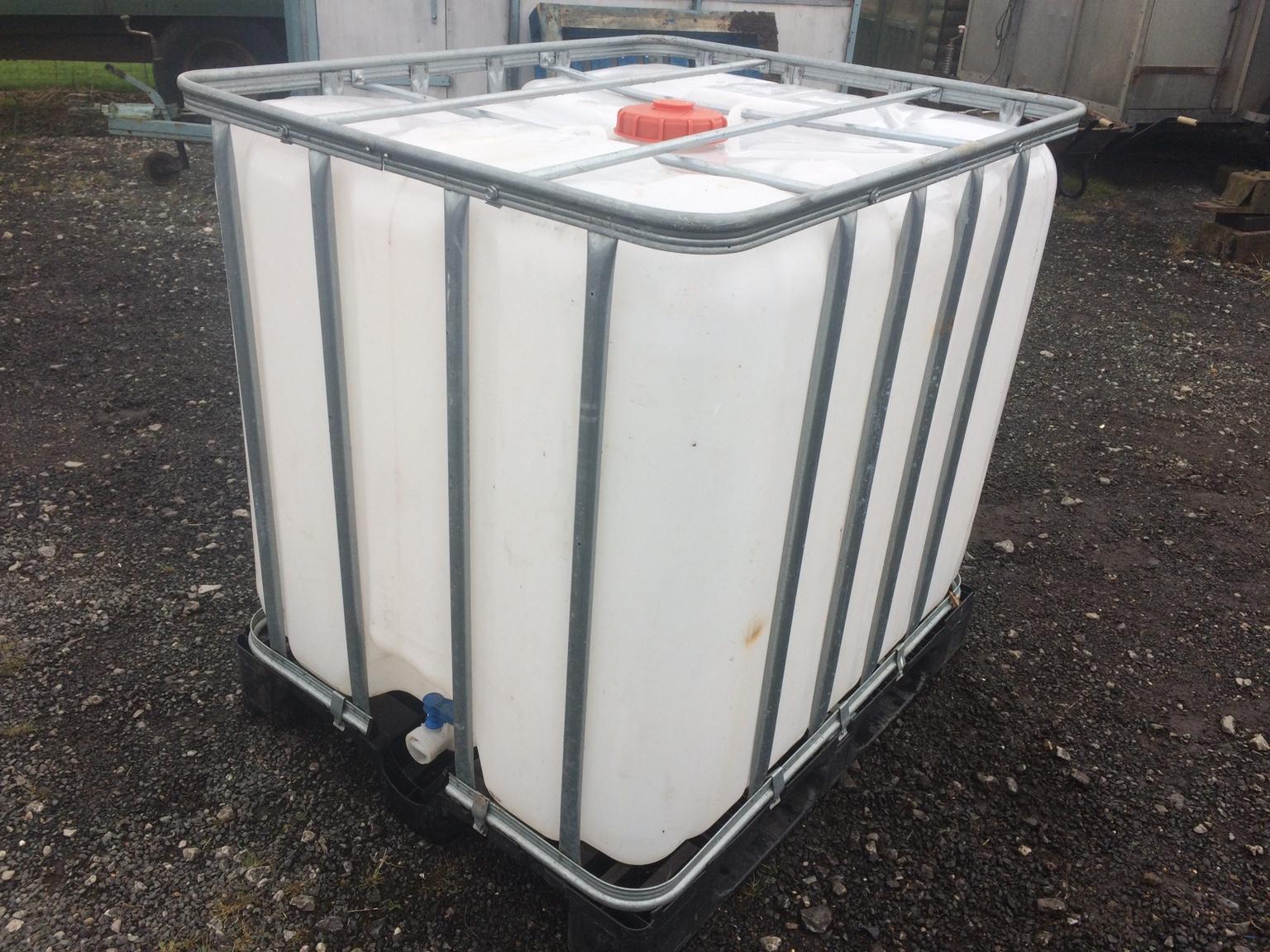 IBC 1000 litre clean water tank in Bradford for £30.00 for sale Shpock