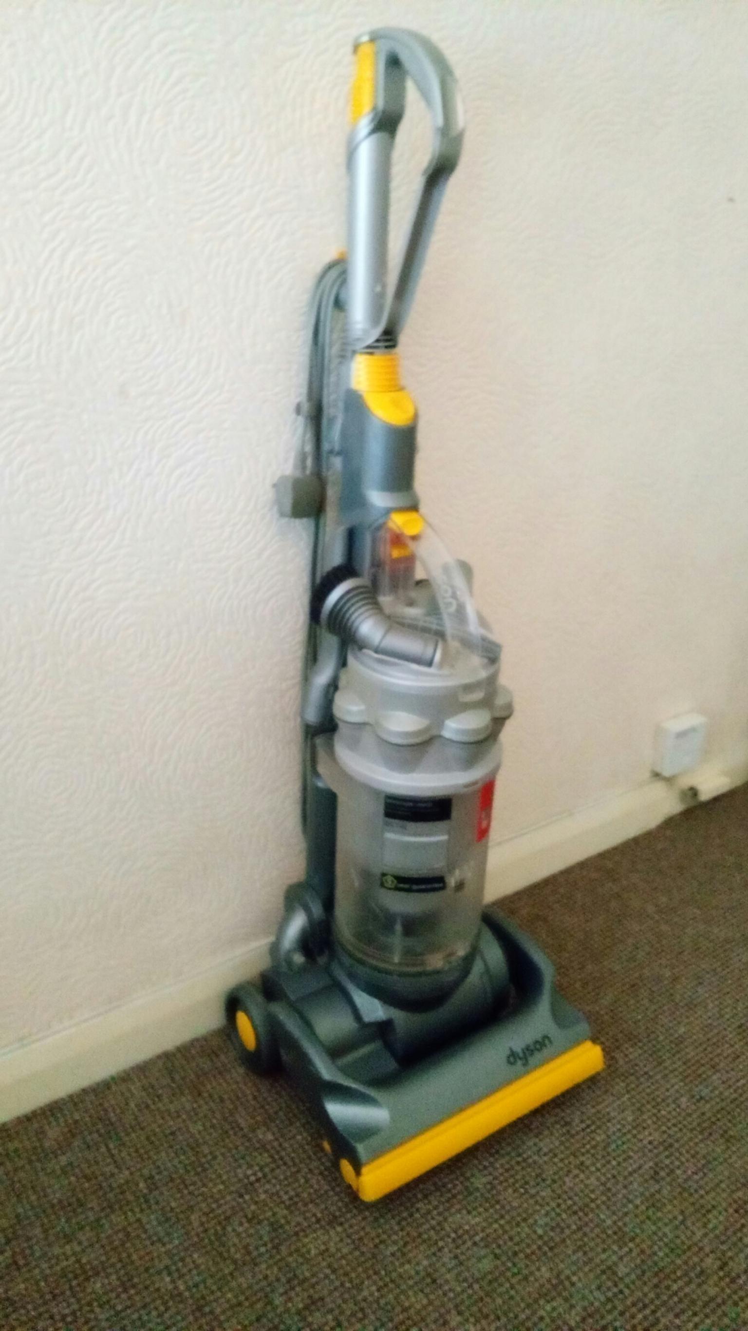 ⚡Refurbished Dyson DC14i Vacuum Cleaner⚡ in BD18 Bradford for £55.00