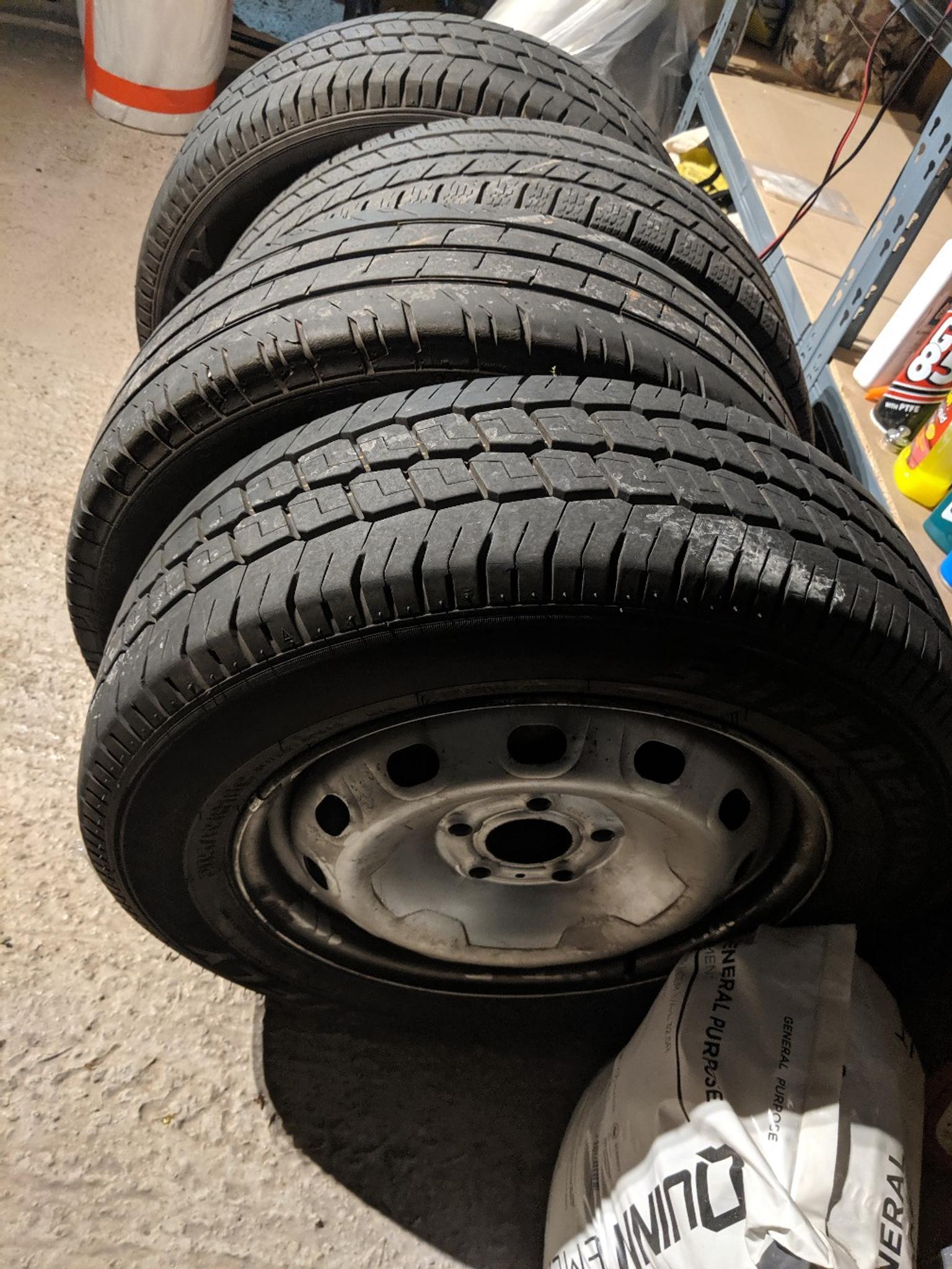 vauxhall vivaro 2015