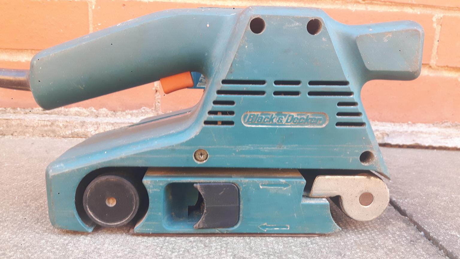 Black & Decker DN83/D6 Belt Sander in B13 Birmingham für 12,50 £ zum