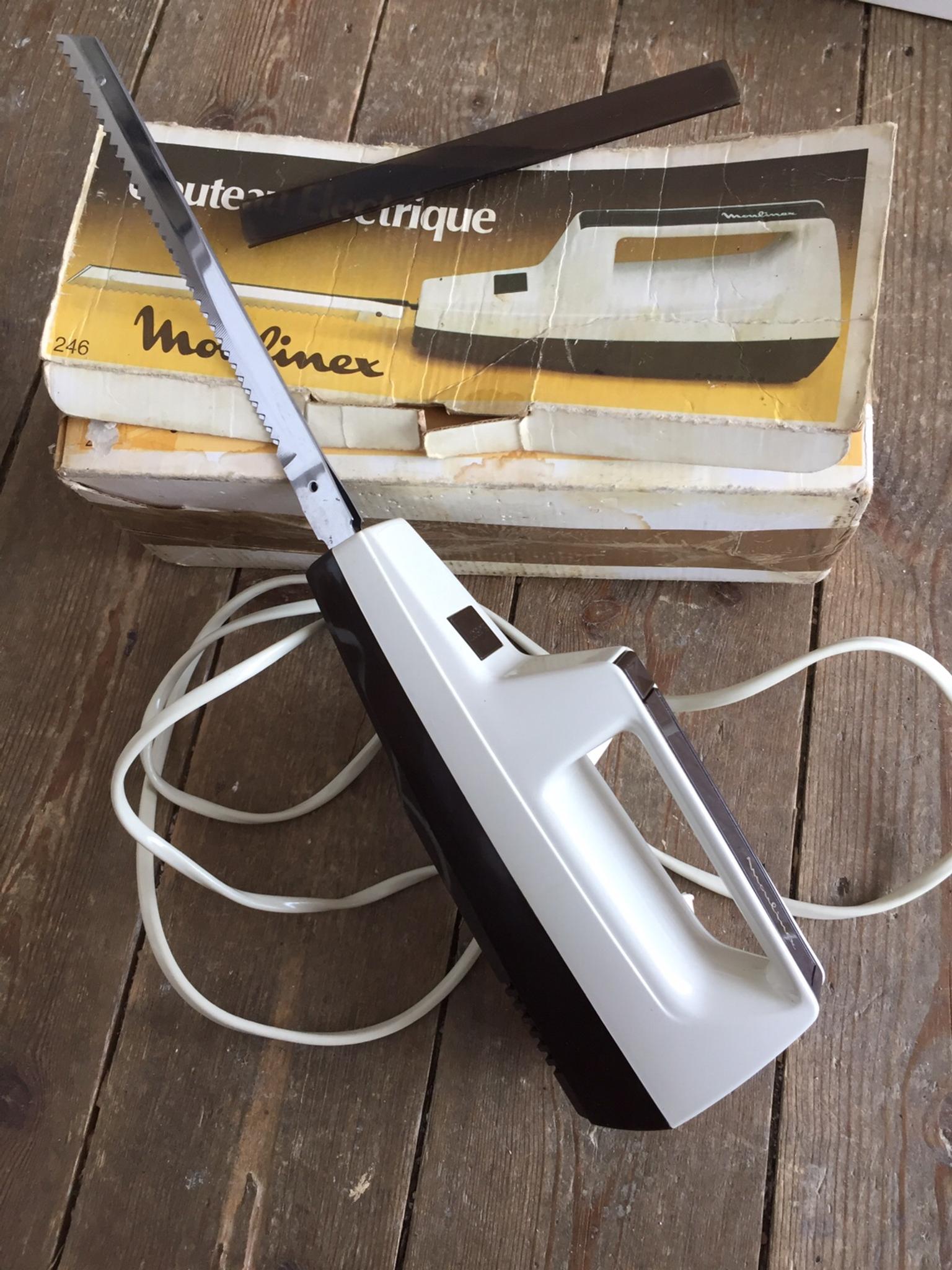 Vintage Moulinex 70’s electric carving knife in CT14 Dover for £17.50