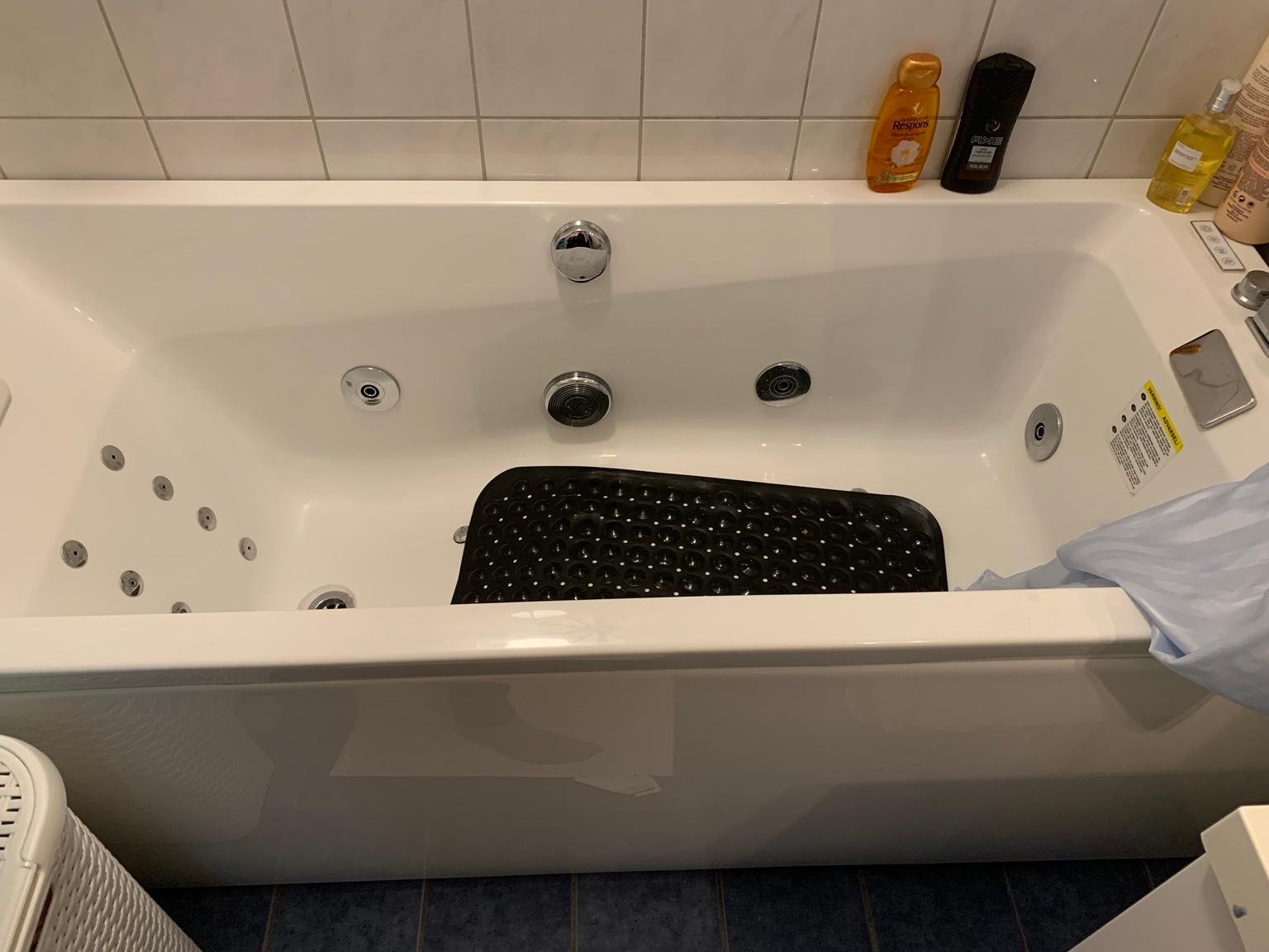 badkar skaraborg Bubbelbadkar Exclusive Camargue Skaraborg In 16343 Stockholm For Sek 4,000.00 For Sale | Shpock