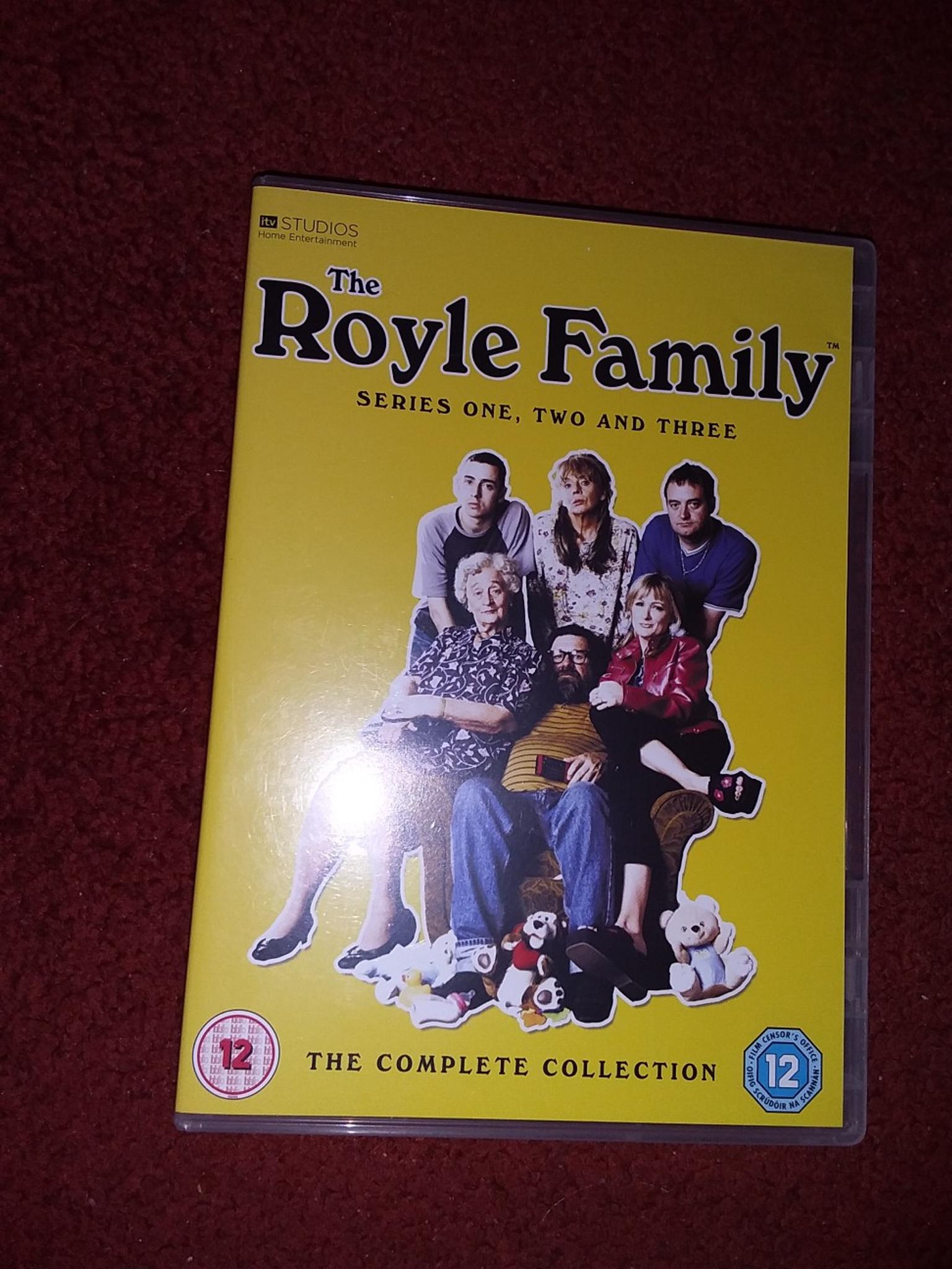 THE ROYLE FAMILY DVD COLLECTION FOR SALE. in SA5 Swansea für £ 9,00 zum