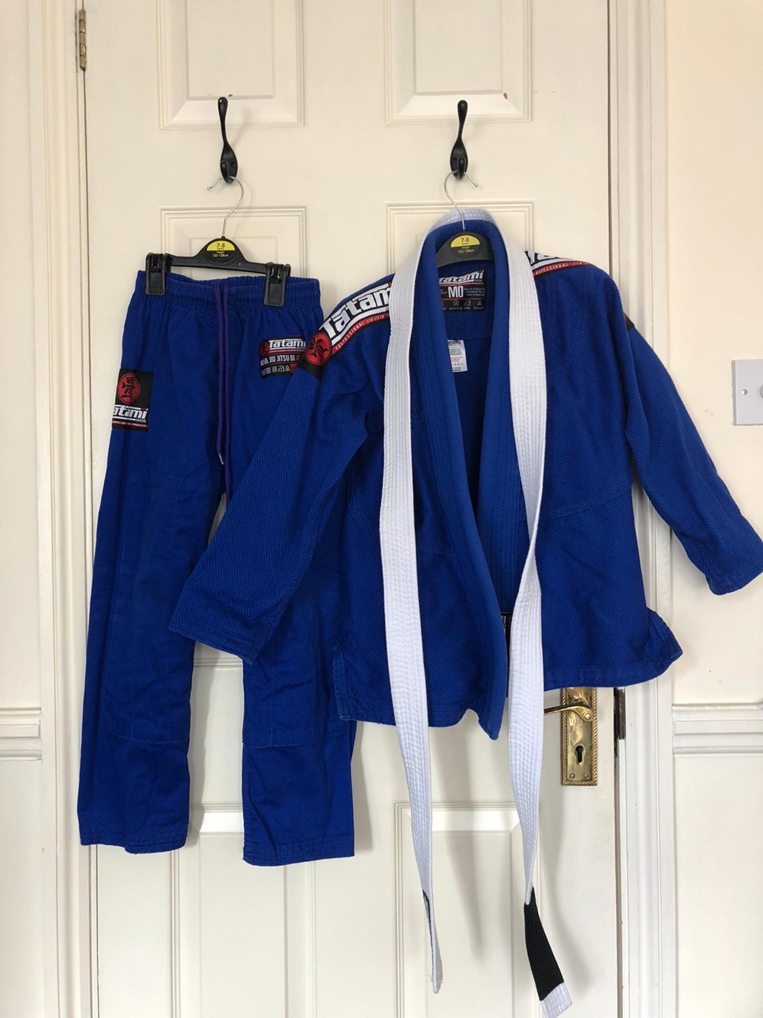 Child JiuJitsu clothes in KT17 London Borough of Sutton für £ 25,00