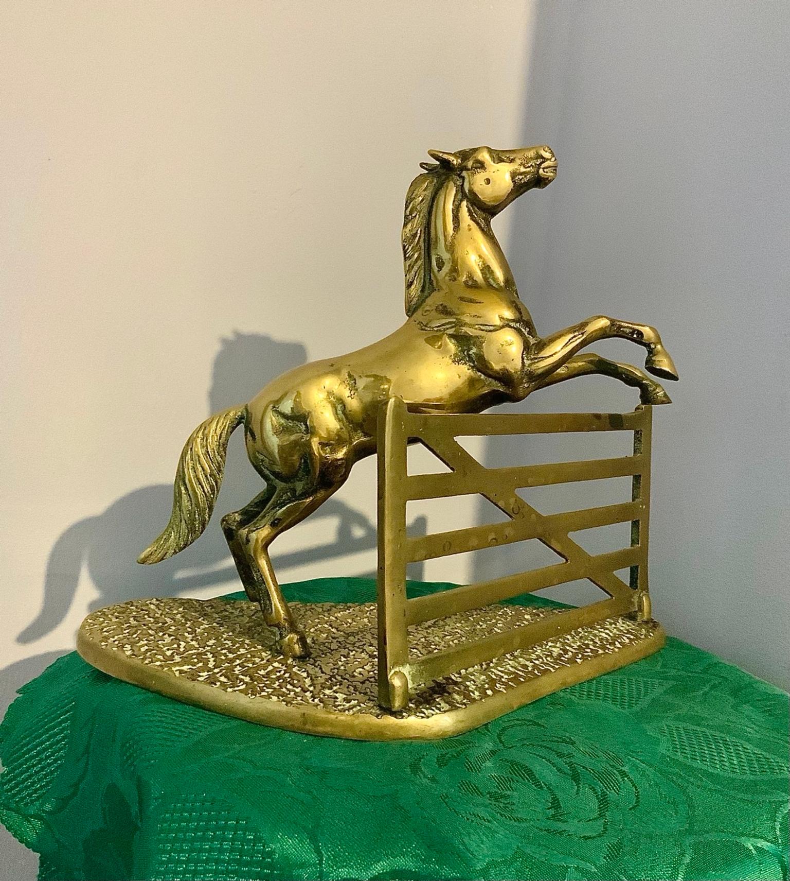 Vintage Large & Heavy Solid Brass Horse in W3 London Borough of Ealing
