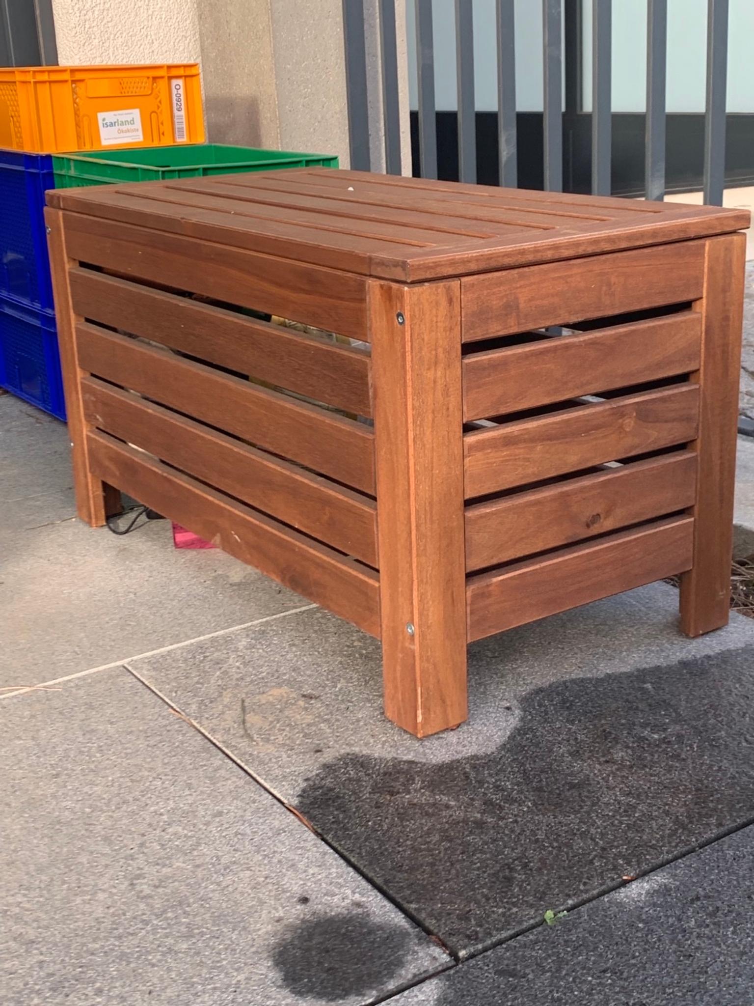 IKEA ÄPPLARÖ Banktruhe outdoor in 81927 München für 15,00 € zum Verkauf