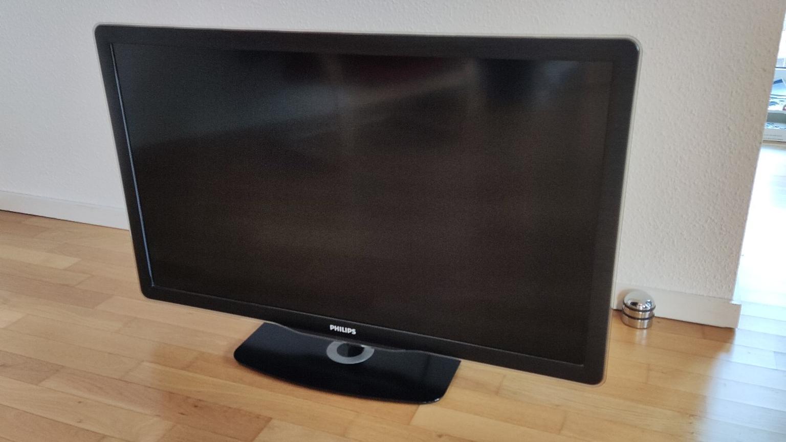 Philips LCD TV Fernseher 42 Zoll Ambilight in 22089 Eilbek for €85.00