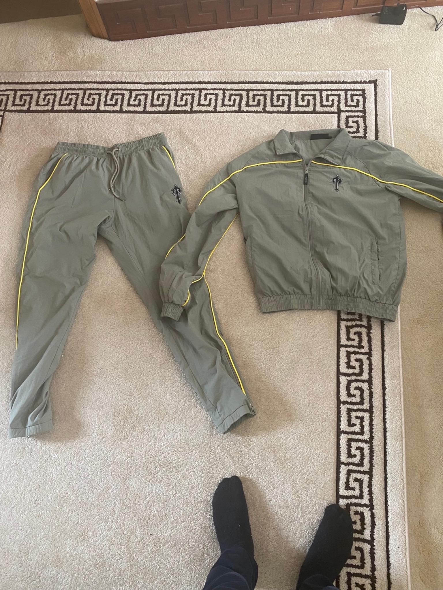 Trapstar shell tracksuit in E4 London Borough of Waltham Forest for £