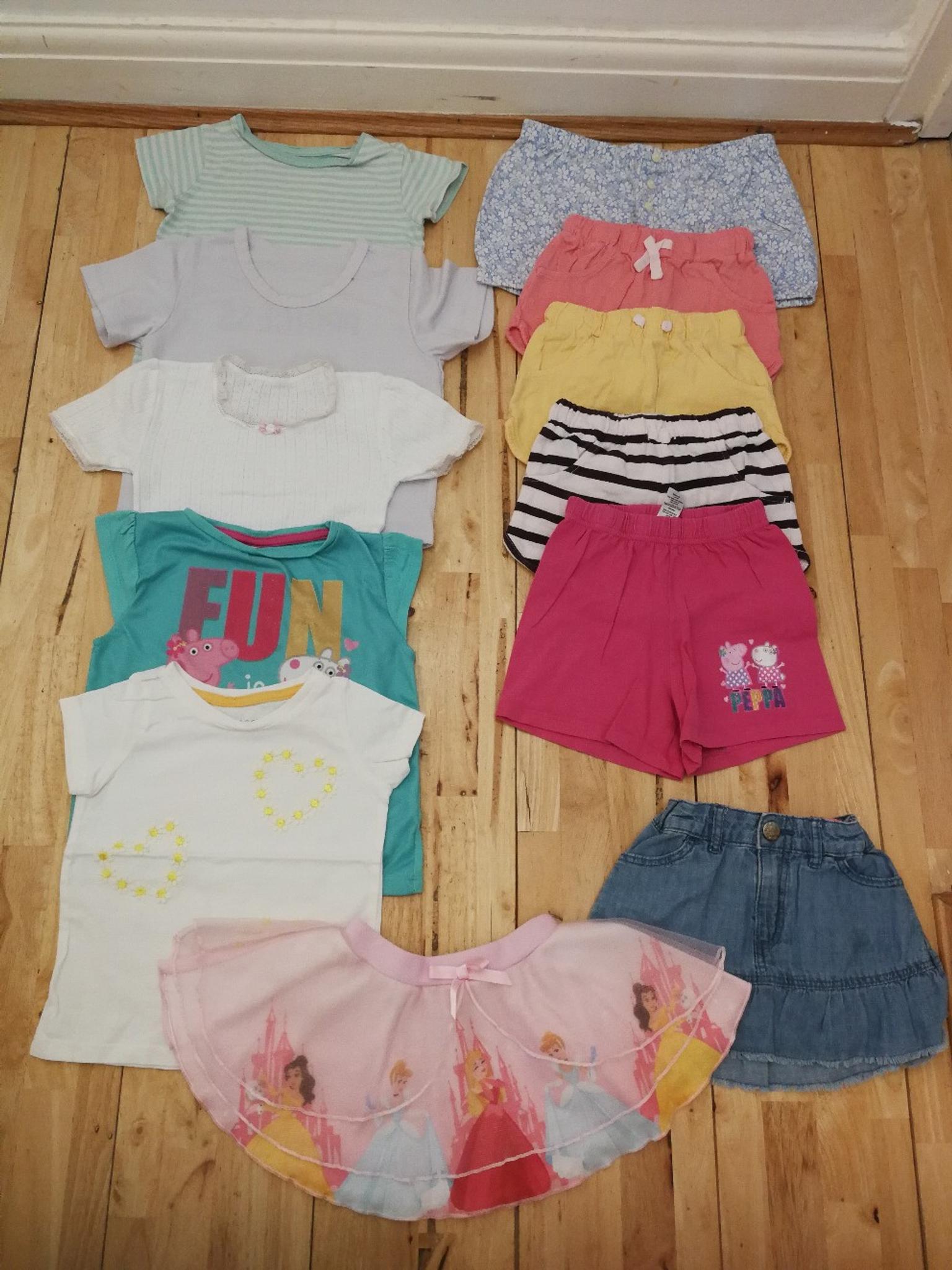 1824 months baby girl clothes in EN4 für £ 6,00 zum Verkauf