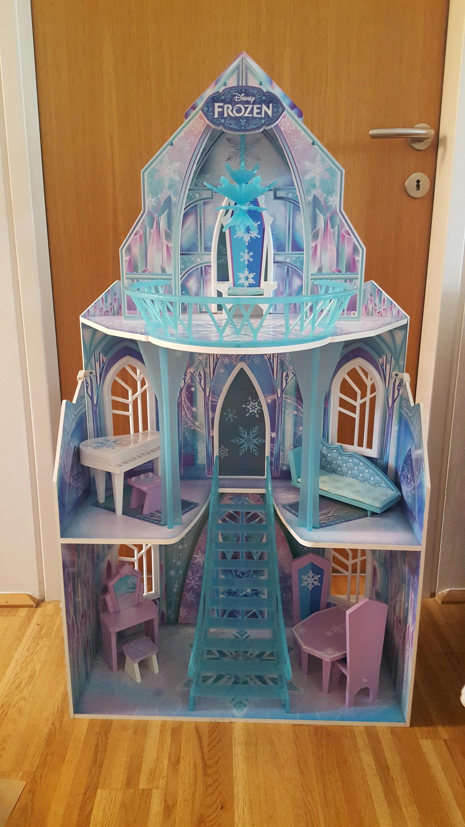 Elsa Schloss Eiskönigin Puppenhaus in 6170 Zirl für € 90,00 kaufen