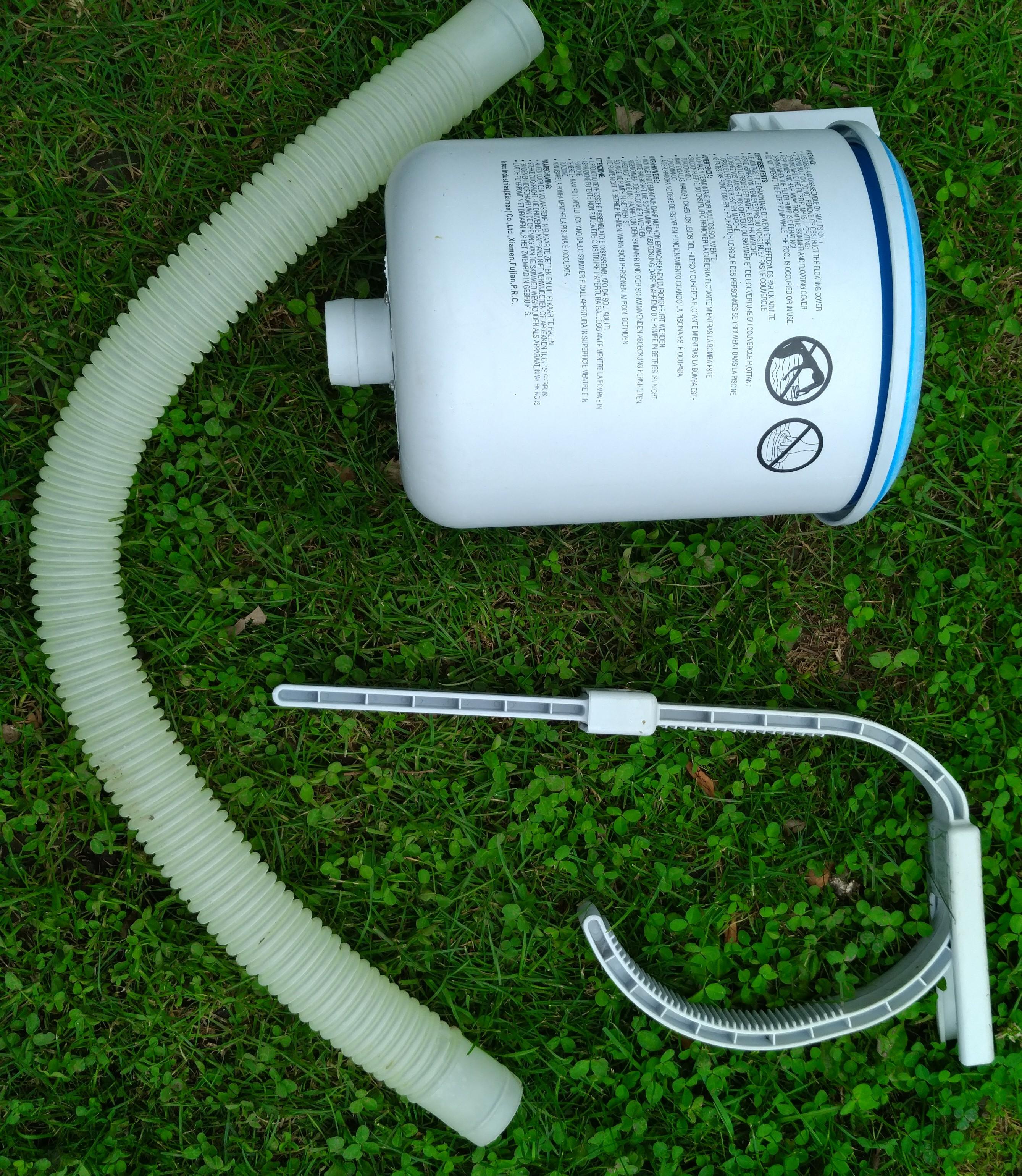 Intex, Bestway Pool Ersatzteile usw in 8430 Wagna for €5.00 for sale