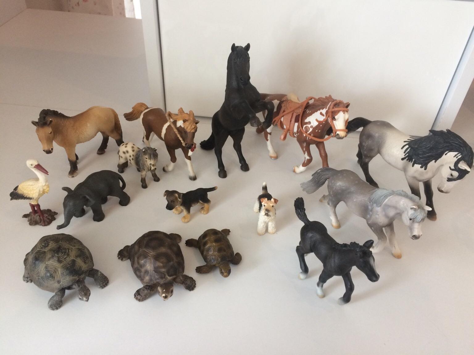 Schleich Tiere Pferde Hunde Schildkröte in 21614 Buxtehude for €32.00