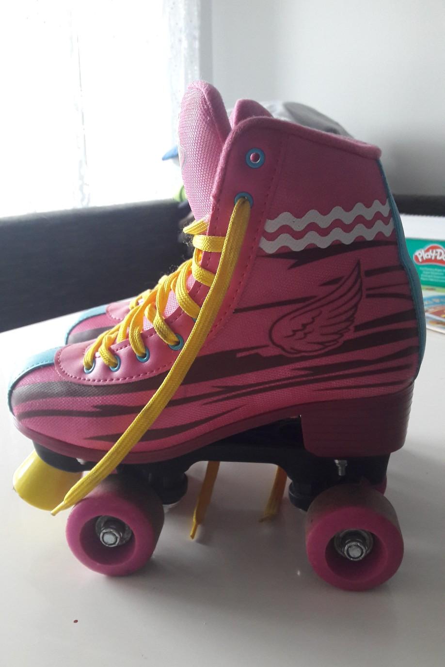 SOY LUNA ROLLSCHUHE in 4020 Linz for €35.00 for sale Shpock