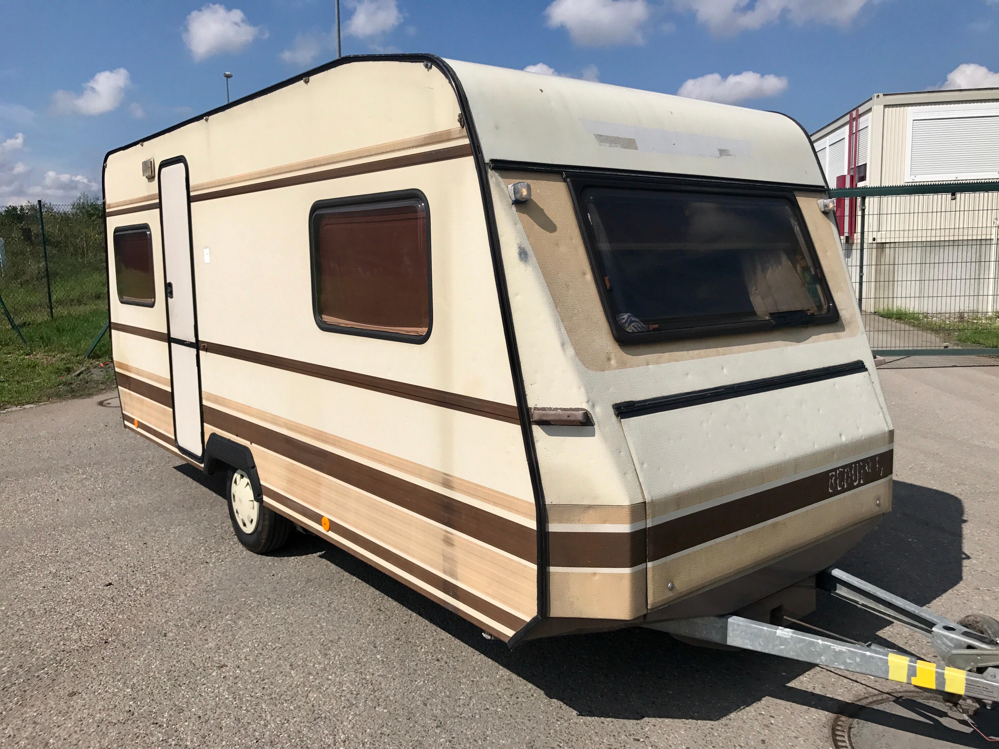 Wohnwagen Dethleffs Beduin L Rm4 490 in 79427 Eschbach for
