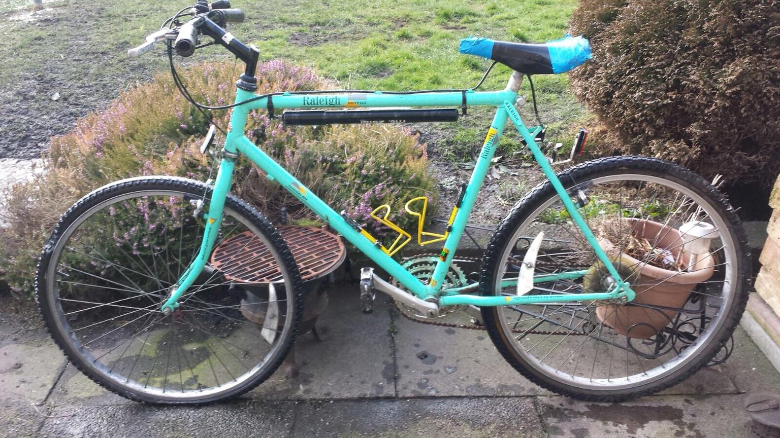 Retro vintage Raleigh montage mountain bike in WV14 Wolverhampton for £
